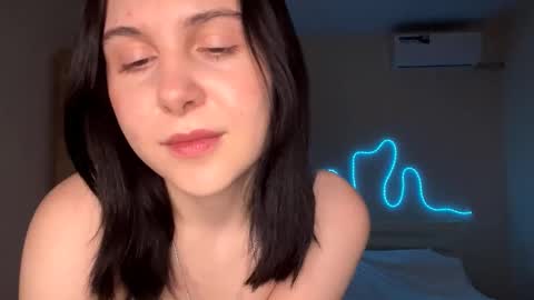 Emi online show from March 14, 4:00 pm