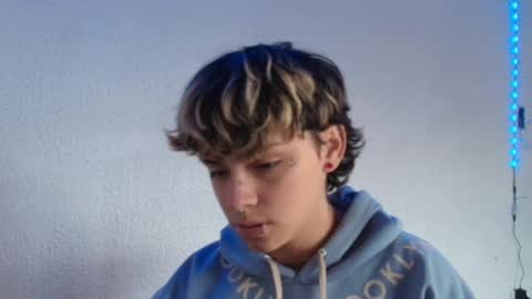 ares online show from February 15, 10:52 pm