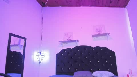 Alex Cortez online show from June 4, 8:37 pm