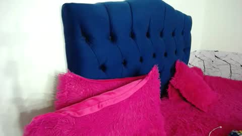 ARIANNA  online show from April 21, 3:13 am