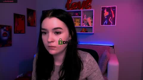 Aria online show from April 4, 7:43 pm