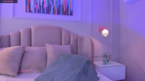 Snapshot of aria_greco chatting on January 23, 2:44 am Aria  online show from January 23, 2:44 am