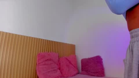 Aria Millers  online show from February 11, 11:36 am