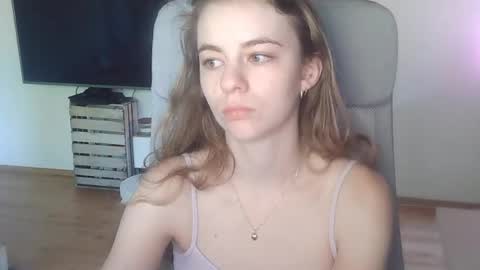 AriaCreazy online show from June 2, 6:26 am