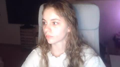 AriaCreazy online show from April 13, 8:24 pm