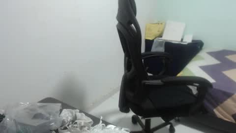 ...Ariana... online show from March 2, 6:03 pm