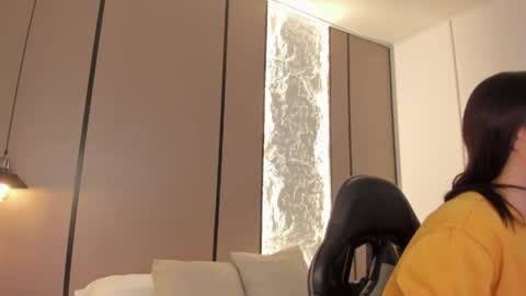 A R I A D N A online show from April 2, 3:14 am