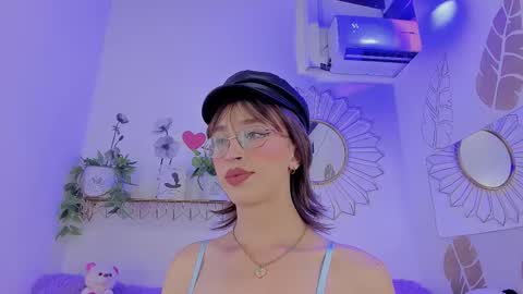 Snapshot of ariadna_evangeline chatting on October 23, 6:37 am Angel online show from October 23, 6:37 am