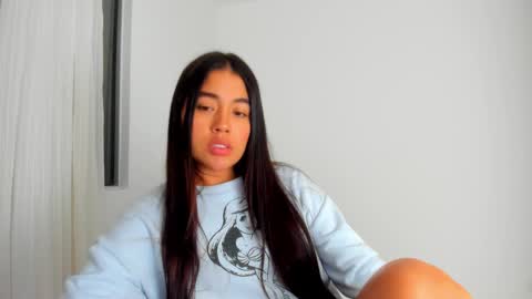 Aria Montgomery online show from March 13, 3:43 am