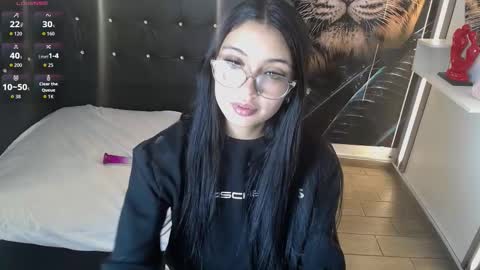 ariana_toro online show from January 12, 2:35 pm