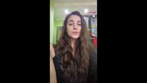 Snapshot of arianapretty chatting on October 27, 7:08 am arianapretty online show from October 27, 7:08 am