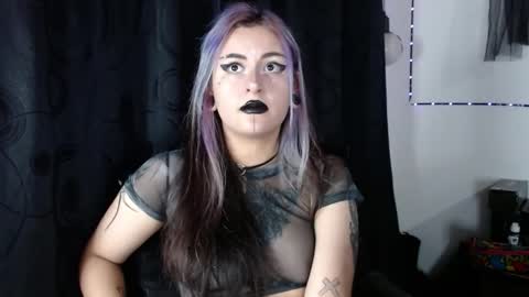 help me 100 hands up my OF is Free  online show from December 23, 12:17 am