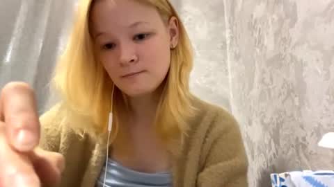 Kira online show from July 23, 9:07 am