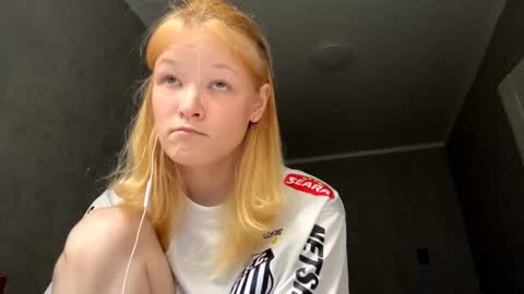 Kira online show from July 21, 10:39 am