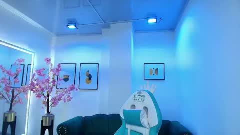 arianna_sweeet online show from September 28, 4:10 am