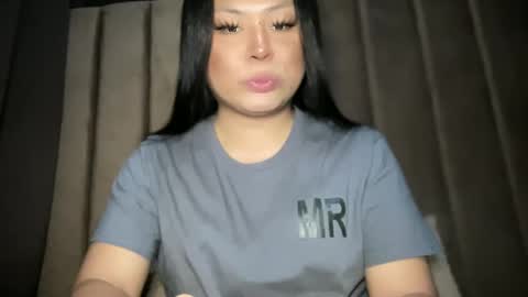 LOVELY online show from January 28, 2:21 pm