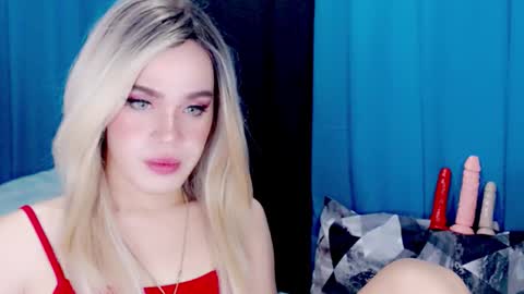 ARIANNE CUMS  online show from January 12, 7:43 pm