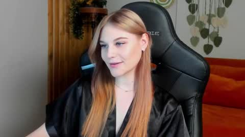 Aria online show from October 30, 6:41 pm