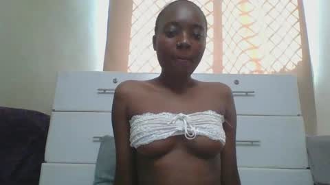 Tight pussy online show from April 16, 5:51 am