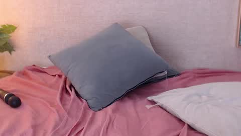 Ariel online show from February 18, 5:42 pm