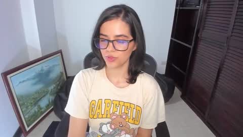 Ariel Pink Diamond online show from December 4, 8:52 pm