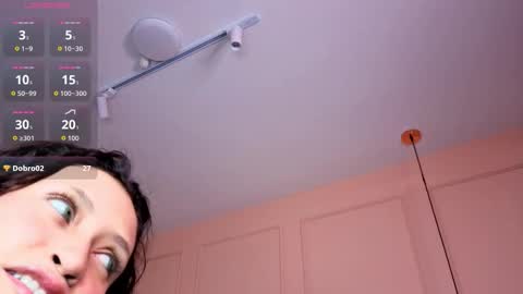 arielblossom____ online show from February 24, 11:57 am