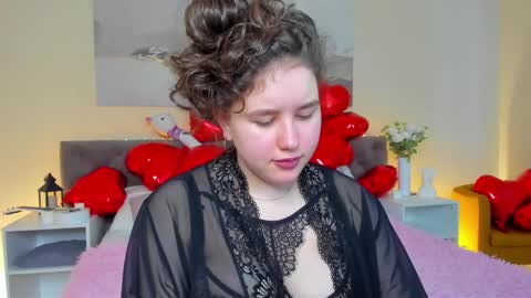 Snapshot of ariella_sol chatting on February 17, 4:09 am Ariella GTM3  Tue Wed Thu Fri Sat  0400 am-1030pm online show from February 17, 4:09 am