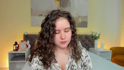 Snapshot of ariella_sol chatting on March 12, 7:24 am Ariella GTM3  Tue Wed Thu Fri Sat  0400 am-1030pm online show from March 12, 7:24 am