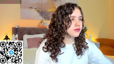 Snapshot of ariella_sol chatting on January 31, 1:22 am Ariella GTM3  Tue Wed Thu Fri Sat  0400 am-1030pm online show from January 31, 1:22 am