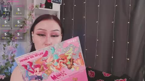 Dee online show from April 17, 4:15 am