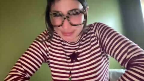 ariel  colin when hes here online show from February 23, 9:50 pm