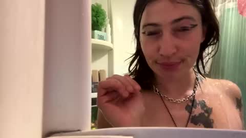 ariel  colin when hes here online show from November 16, 10:56 pm