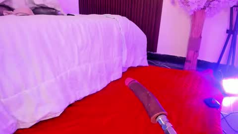  Arianna  online show from March 21, 3:28 pm