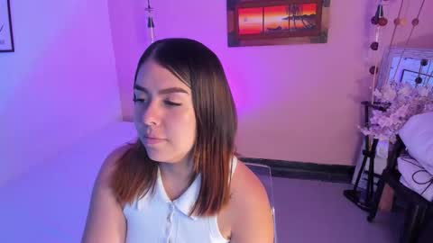 Snapshot of ariianabaker chatting on October 1, 5:23 pm Arianna online show from October 1, 5:23 pm