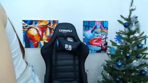 arinabelle online show from January 16, 3:26 am