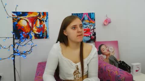 arinabelle online show from April 21, 2:51 am