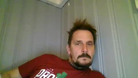 ariparikrigsmann online show from November 22, 10:40 pm