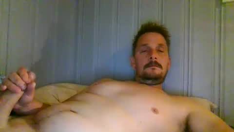 ariparikrigsmann online show from September 22, 7:40 pm