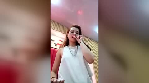 arisha_lee2 online show from July 26, 3:04 am