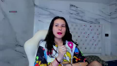 arisha_lee2 online show from June 28, 9:11 pm