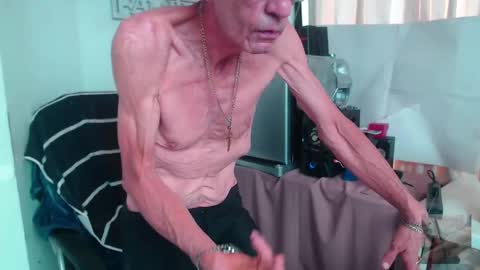 Snapshot of armaduradeacero chatting on September 9, 5:46 pm armaduradeacero online show from September 9, 5:46 pm