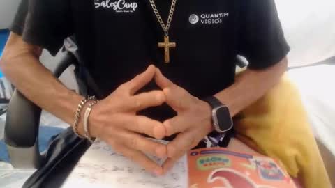 Snapshot of armaduradeacero chatting on February 2, 2:56 pm armaduradeacero online show from February 2, 2:56 pm