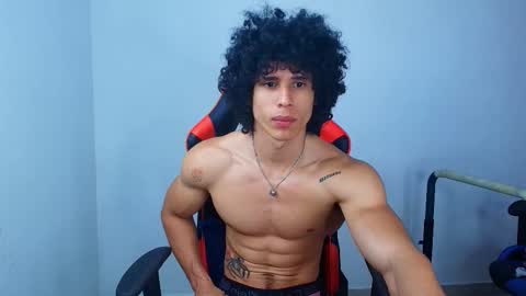 Snapshot of arnold_black69 chatting on September 23, 12:43 pm arnold black online show from September 23, 12:43 pm