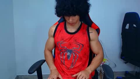 Snapshot of arnold_black69 chatting on October 9, 12:32 pm arnold black online show from October 9, 12:32 pm