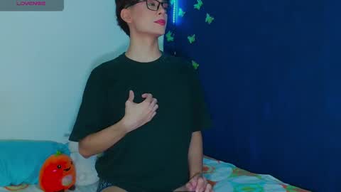 Arnold online show from October 15, 2:48 am