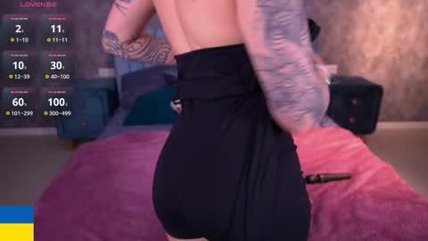 AROLINA online show from March 30, 9:59 pm