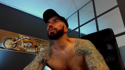 AronGrant online show from March 25, 10:44 am