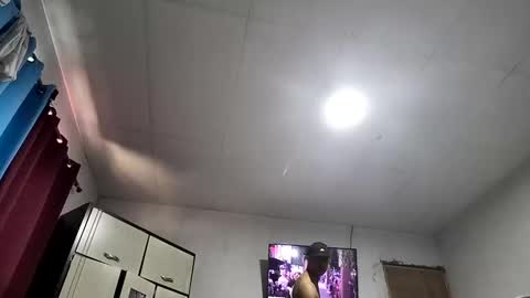 arrecho447648 online show from November 14, 7:16 pm