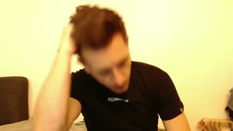 arromwilliam90 online show from February 15, 8:43 pm