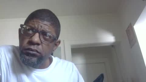 Arteblazze not daddy boy bitch or nigga online show from December 4, 6:18 pm